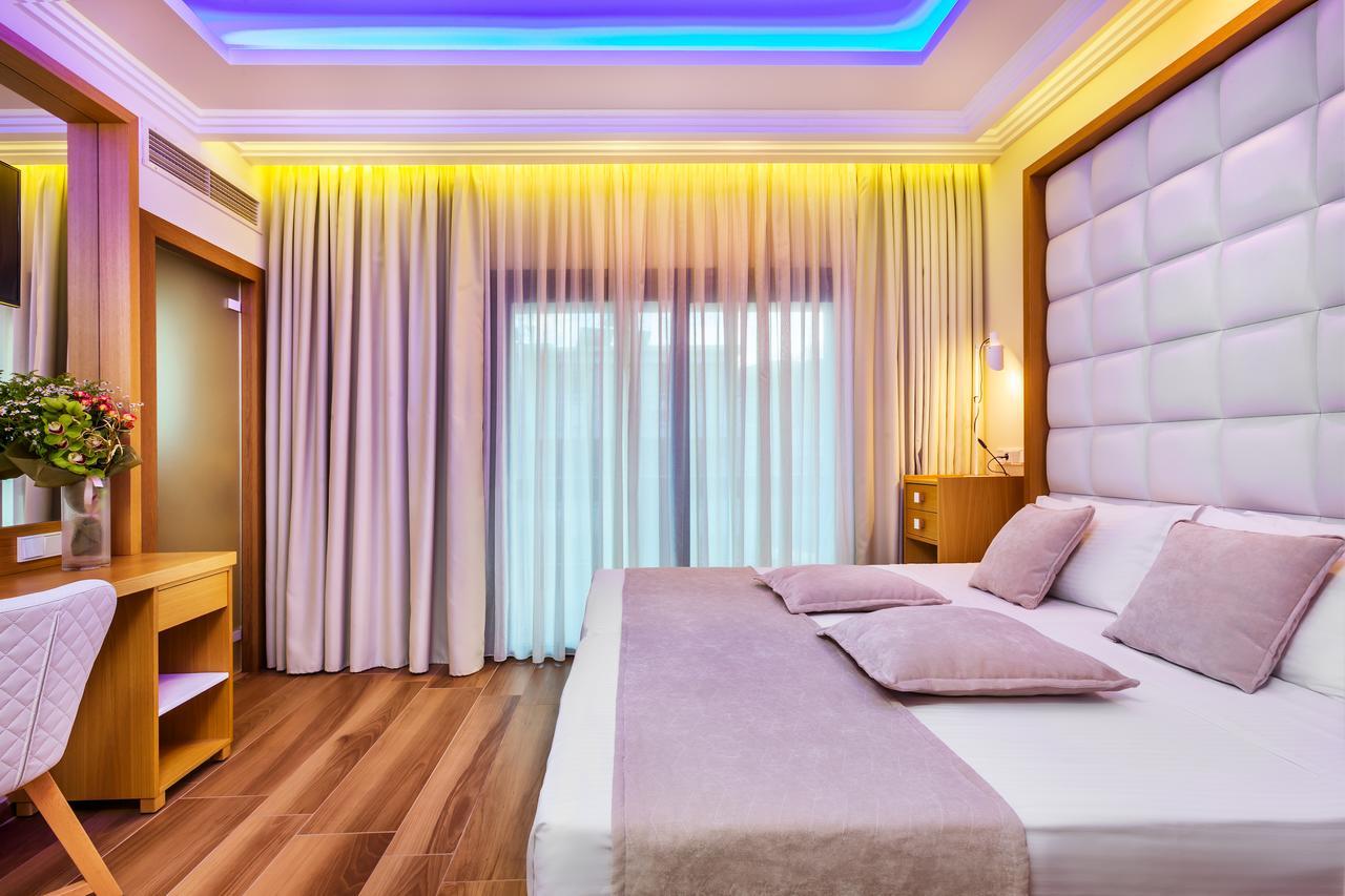 Porto Marine Hotel Platamonas Extérieur photo